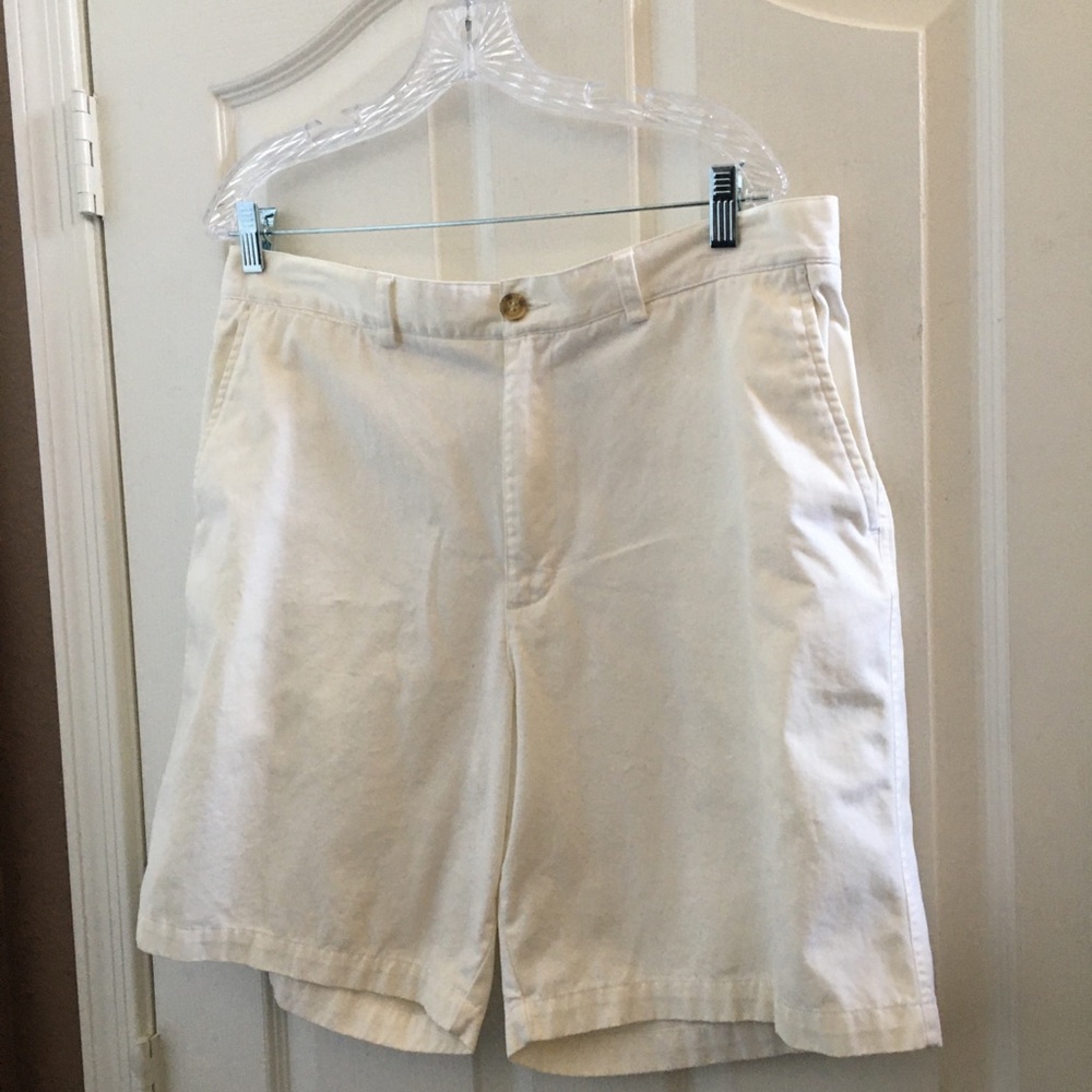FINAL MARKDOWN Men’s John ashford shorts 36